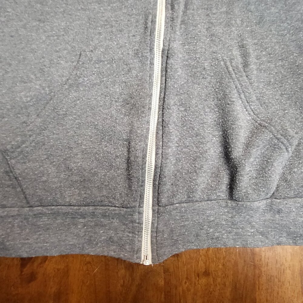Soul Cycle ~ Sz L ~ Grey Zip Up Hoodie ~ Excellent Condition - Picture 6 of 9